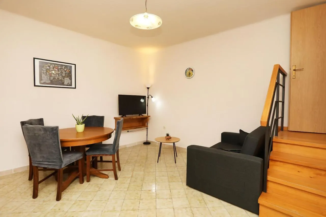 Casa Santo E Albina Rabac Villa
